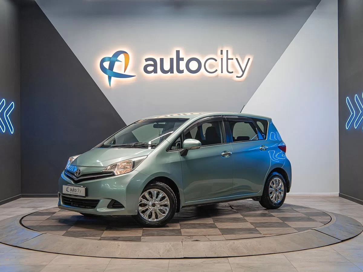 Авто Toyota RACTIS 2012 с пробегом 167 174 км, Новосибирск